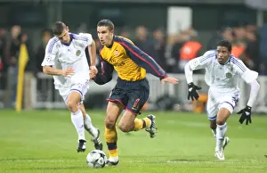 Van Persie vs. Betao: 1:1 Stalemate in Champions League Clash Between Arsenal and Dynamo Kiev