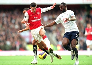 Van Persie's Controversial Penalty: Arsenal vs. Tottenham, 2-1
