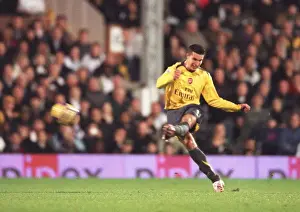 Van Persie's Free Kick: Arsenal's Thrilling Comeback at Fulham (29/11/06)