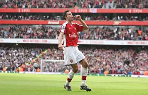 Arsenal V Tottenham 2009-10 Prints: Van Persie's Hat-Trick: Arsenal Crushes Tottenham 3-0