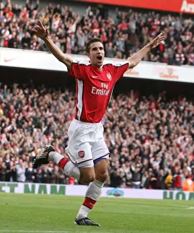 Arsenal V Tottenham 2009-10 Prints: Van Persie's Hat-Trick: Arsenal's Triumphant 3-0 Victory Over Tottenham