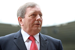 Vic Akers (Arsenal Ladies Manager)