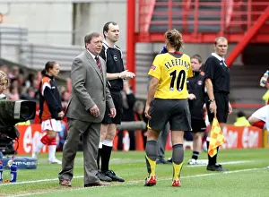 Arsenal Ladies V Charlton - FA Cup Final 2006-07 Prints: Vic Akers the Arsenal Ladies Manager with Julie Fleeting (Arsenal)