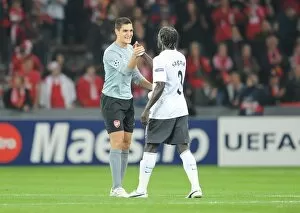 Images Dated 16th September 2009: Vito Mannone and Bacary Sagna celebrate the Arsenal victory