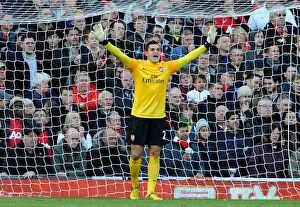 Images Dated 3rd November 2012: Vito Mannone Faces Manchester United: Arsenal vs. Manchester United, Premier League 2012-13