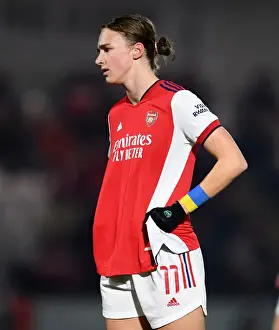 Arsenal Women V Reading Women 2021-22 Prints: Vivianne Miedema in Action: Arsenal Women Dominate Reading in FA WSL 2021-22