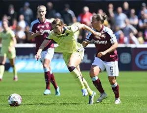 West Ham United Women V Arsenal Women 2021-22 Prints: Vivianne Miedema Faces Off Against Gilly Flaherty: West Ham United Women vs