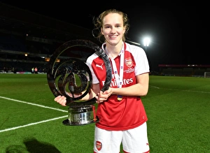 Vivianne Miedema Lifts the Continental Cup: Arsenal Women's Historic Victory over Manchester City