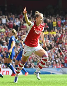Vivianne Miedema Scores First Goal for Arsenal Women Against Chelsea in FA WSL Match (2021-22)