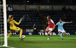 Vivianne Miedema Scores the Winning Goal: Arsenal Women Clinch Continental Cup against Manchester City Ladies