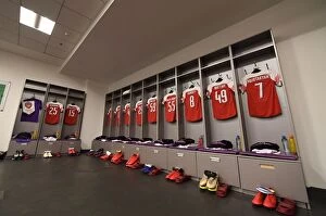 FC Vorskla Poltava v Arsenal 2018-19 Collection: Vorskla Poltava v Arsenal - UEFA Europa League - Group E