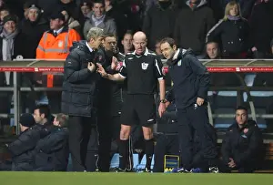 Wenger vs. O'Neill: A Football Rivalry Ignites at Villa Park (December 2008)