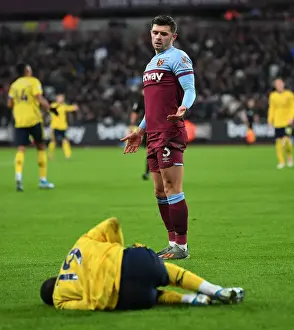 West Ham vs Arsenal: Cresswell Overlooks Injured Pepe in Intense Premier League Clash