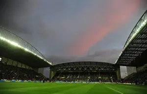 Wigan Athletic vs Arsenal: Premier League Clash at DW Stadium (December 2011)