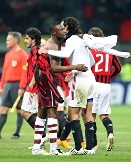 William Gallas (Arsenal) and Alessandro Nesta (Milan) at the final whistle