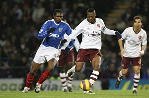Portsmouth v Arsenal Gallery: William Gallas (Arsenal) Lauren (Portsmouth)