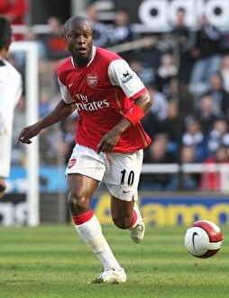 Images Dated 10th April 2007: William Gallas (Arsenal) Newcastle United 0: 0 Arsenal