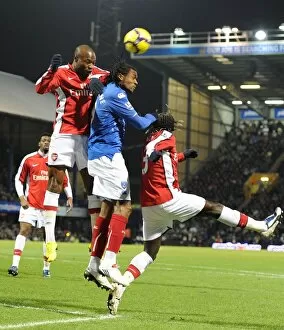 Portsmouth v Arsenal 2009-10 Collection: William Gallas and Bacary Sagna (Arsenal) Frederic Piquionne (Portsmouth)