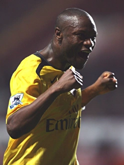 Images Dated 15th March 2007: William Gallas celebrates the Arsenal victory after the match