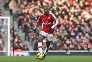 Arsenal v Portsmouth 2008-09 Collection: William Gallas Celebrates Arsenal's 1-0 Victory Over Portsmouth, Barclays Premier League