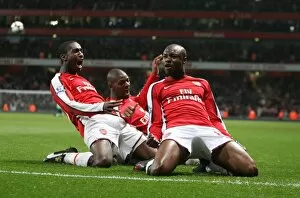 Arsenal v Hull City FA Cup Collection: William Gallas celebrates scoring the 2nd Arsenal goal