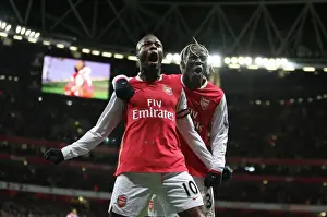 William Gallas celebrates scoring Arsenals 1st goal with Bacary Sagna