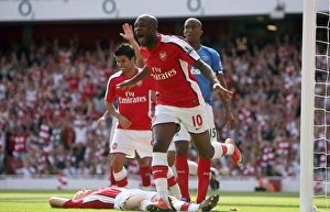 Arsenal v Portsmouth 2009-10 Collection: William Gallas celebrates scoring Arsenals 3rd goal