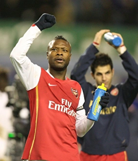 The Arsenal team wave to the fans before the match. Arsenal 4:3 Everton, F.A