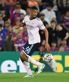 William Saliba in Action: Arsenal vs. Crystal Palace, Premier League 2022-23