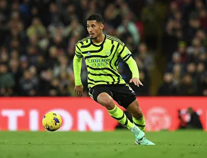 William Saliba in Action: Arsenal vs. Aston Villa, Premier League 2023-24