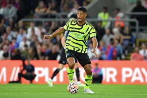 William Saliba Charges Forward: Crystal Palace vs. Arsenal, 2023-24 Premier League