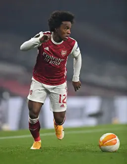 Willian in Action: Arsenal vs Molde in Europa League Showdown
