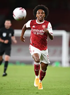Willian Fights for Possession: Arsenal vs. West Ham, Premier League 2020-21