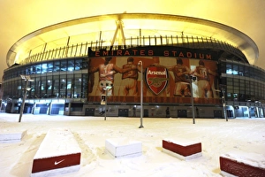 Winter's Battle at Emirates: Arsenal vs. Blackburn Rovers in a Snowy Premier League