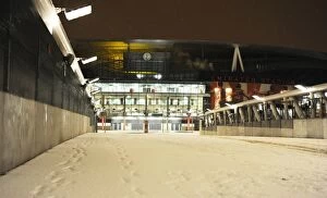 Images Dated 6th January 2010: Winter's Embrace at Emirates: Arsenal's Stadium Transformed in Snow