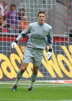 Cologne v Arsenal Collection: Wojciech Szczesny in Action for Arsenal against Cologne