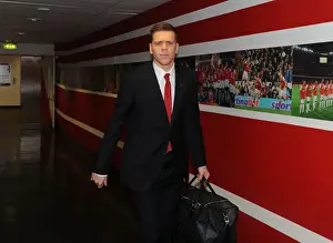 Arsenal V Cardiff City 2013-14 Prints: Wojciech Szczesny: Arrival at Emirates Stadium (Arsenal v Cardiff City, 2013-14)