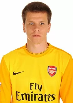 1st Team Player Images 2009-10 Collection: Wojciech Szczesny (Arsenal)