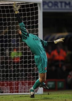 Images Dated 12th January 2011: Wojciech Szczesny (Arsenal). Ipswich Town 1: 0 Arsenal, Carling Cup Semi Final 1st Leg
