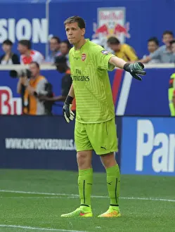 Wojciech Szczesny: Arsenal's Star Goalkeeper Shines in New York Red Bulls Pre-Season Friendly