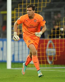 Wojciech Szczesny: Arsenal's Unyielding Guardian in Borussia Dortmund, UEFA Champions League 2014-15