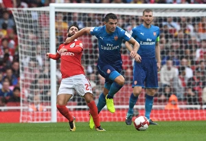 Xhaka Outmaneuvers Cervi: Arsenal vs. Benfica, Emirates Cup 2017-18