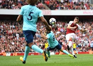 Arsenal v AFC Bournemouth 2017-18 Collection: Xhaka vs Arter: Intense Shootout at Emirates Stadium - Arsenal vs AFC Bournemouth