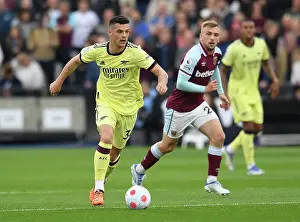 Xhaka vs Bowen: Intense Battle in West Ham United vs Arsenal Premier League Clash