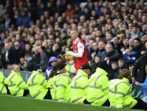 Zinchenko in Action: Arsenal vs. Everton, Premier League 2022-23