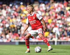 Arsenal V Leicester City 2022-23 Prints: Zinchenko's Debut: Arsenal vs. Leicester City, Premier League 2022-23